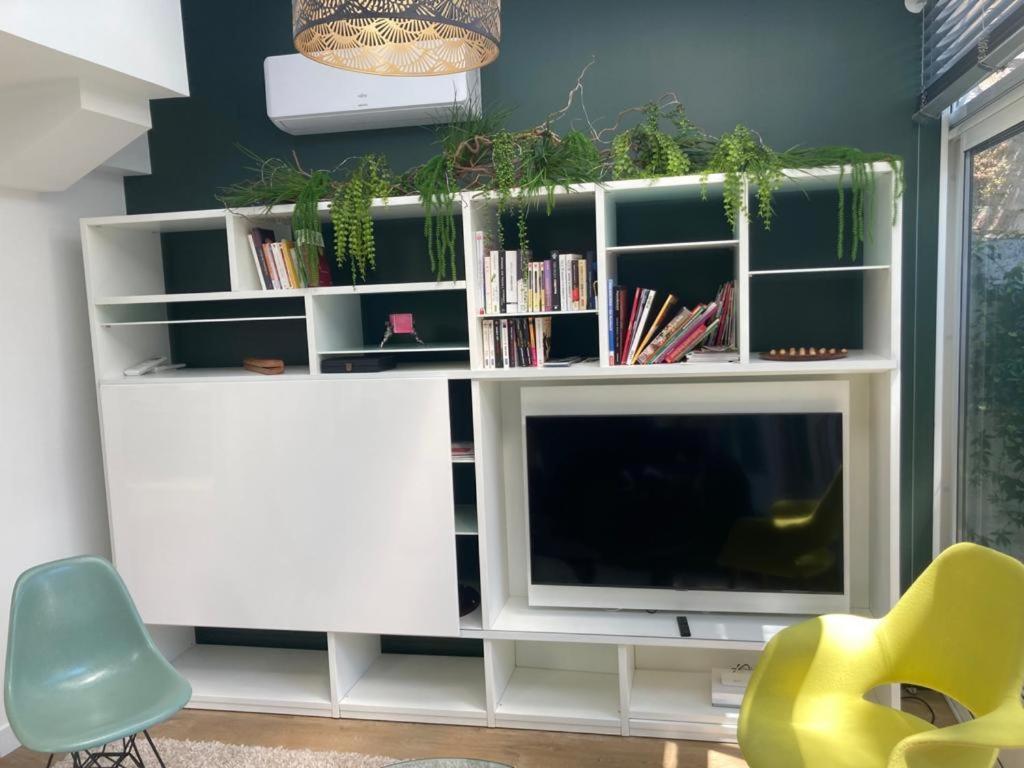 Cosy Refaite à Neuf Au Cœur De *